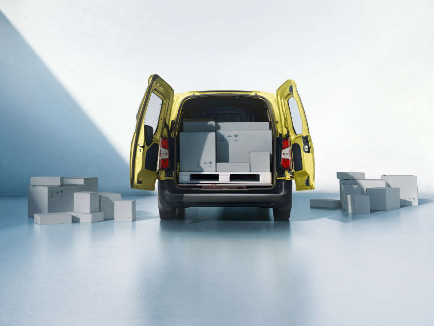 Opel Combo Cargo, зовнішній вигляд, відчинені задні двері